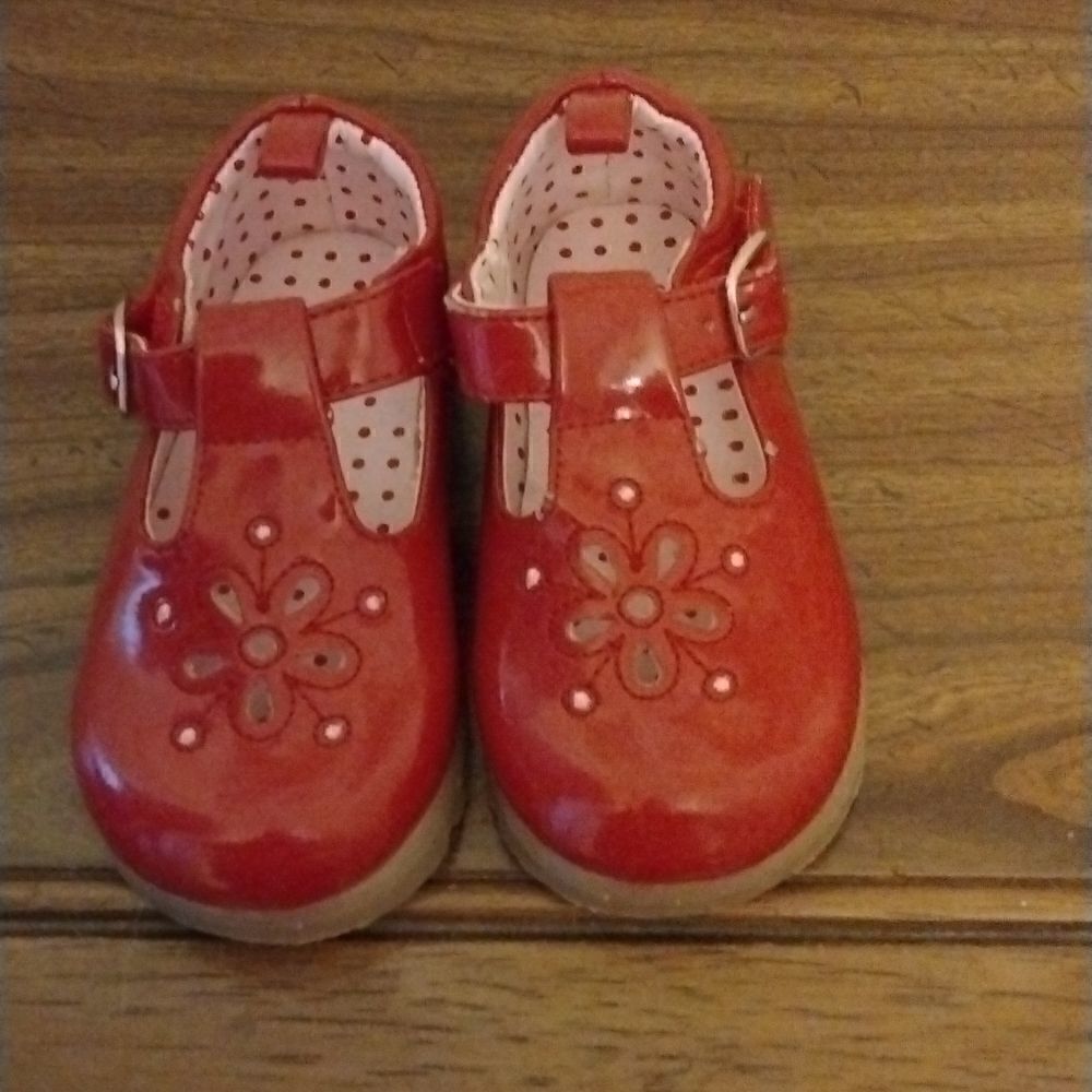 Red Patent Leather Shoes 